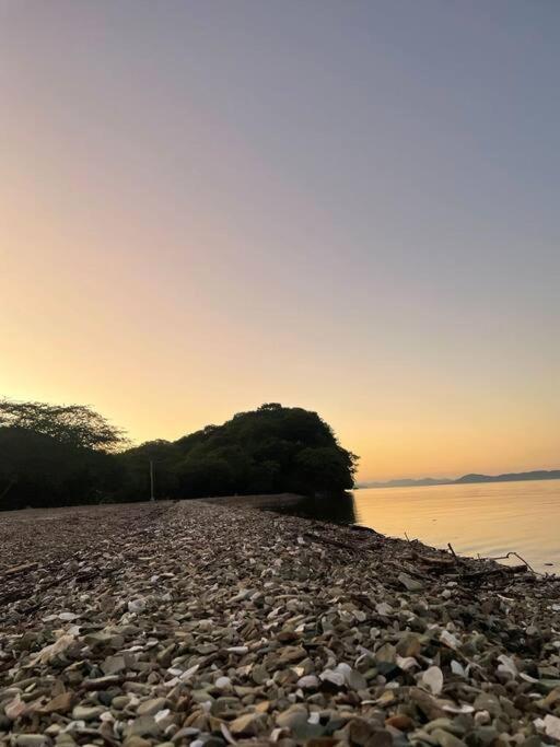 Willa Magica Cabana En Medio Del Bosque En Isla Venado Lepanto Zewnętrze zdjęcie