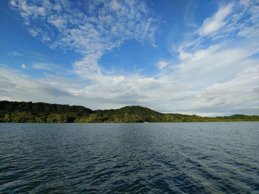 Willa Magica Cabana En Medio Del Bosque En Isla Venado Lepanto Zewnętrze zdjęcie